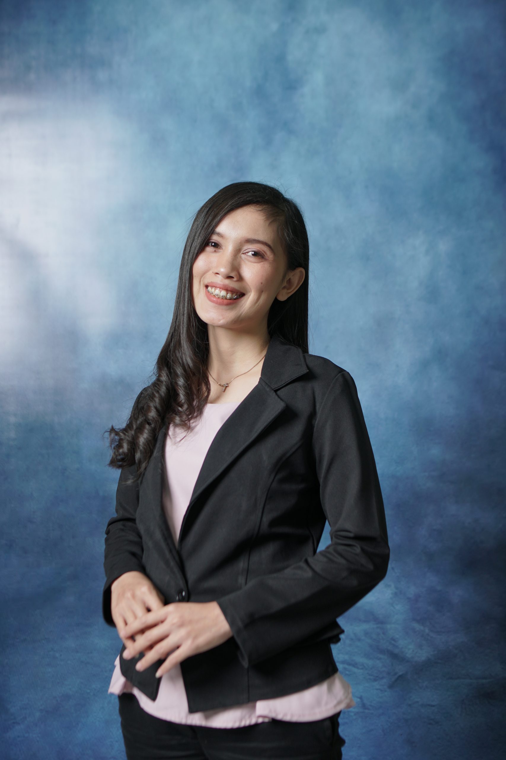 Anggun Widyaningrum, S.Pd.